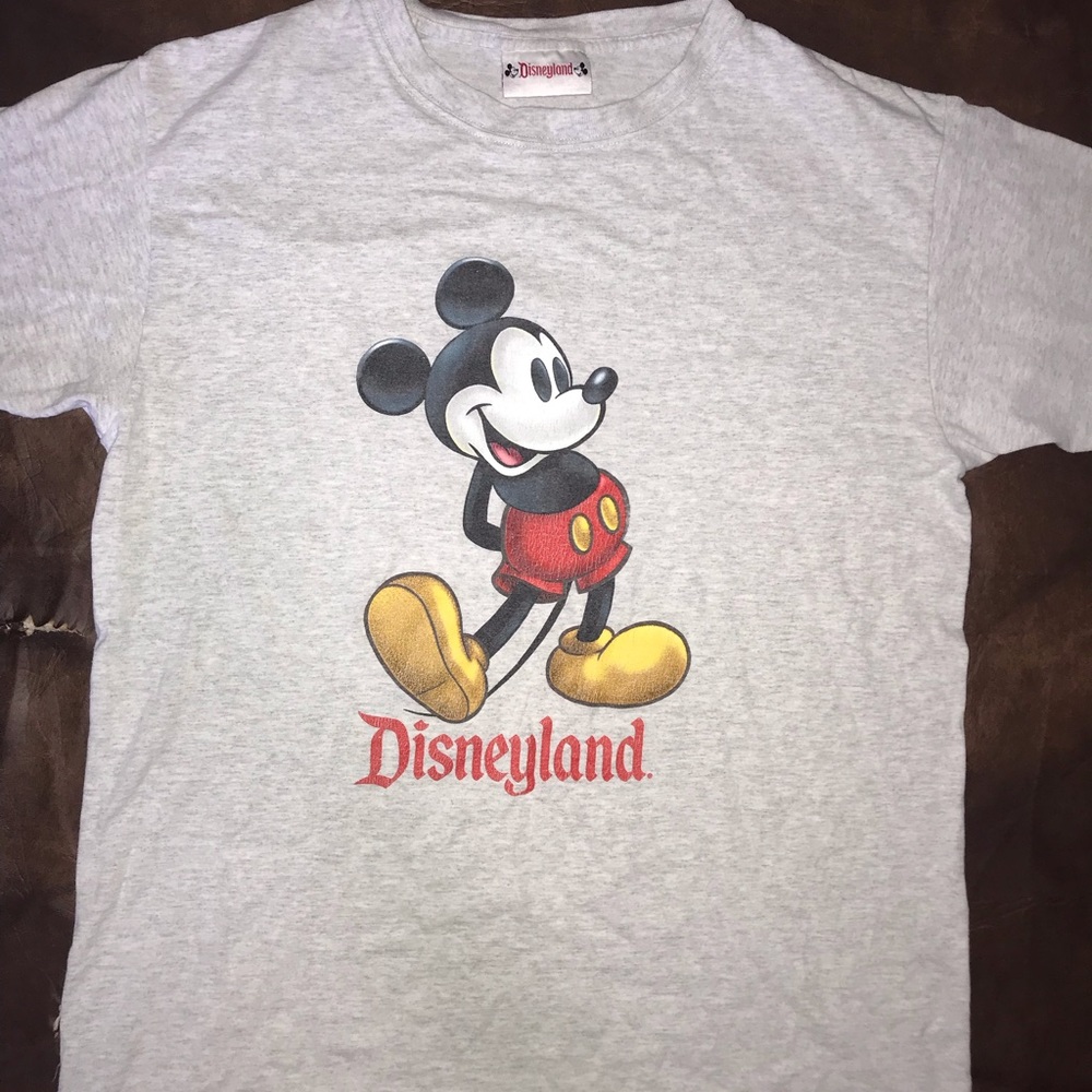 Vintage Disneyland t shirt